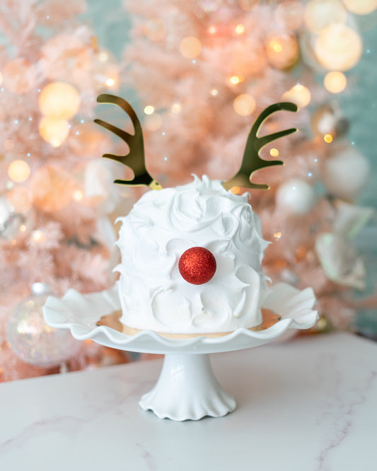 Reindeer Meringue Cake