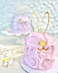 Meringue Bunny cake