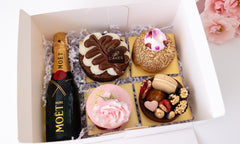 Signature Dessert Box